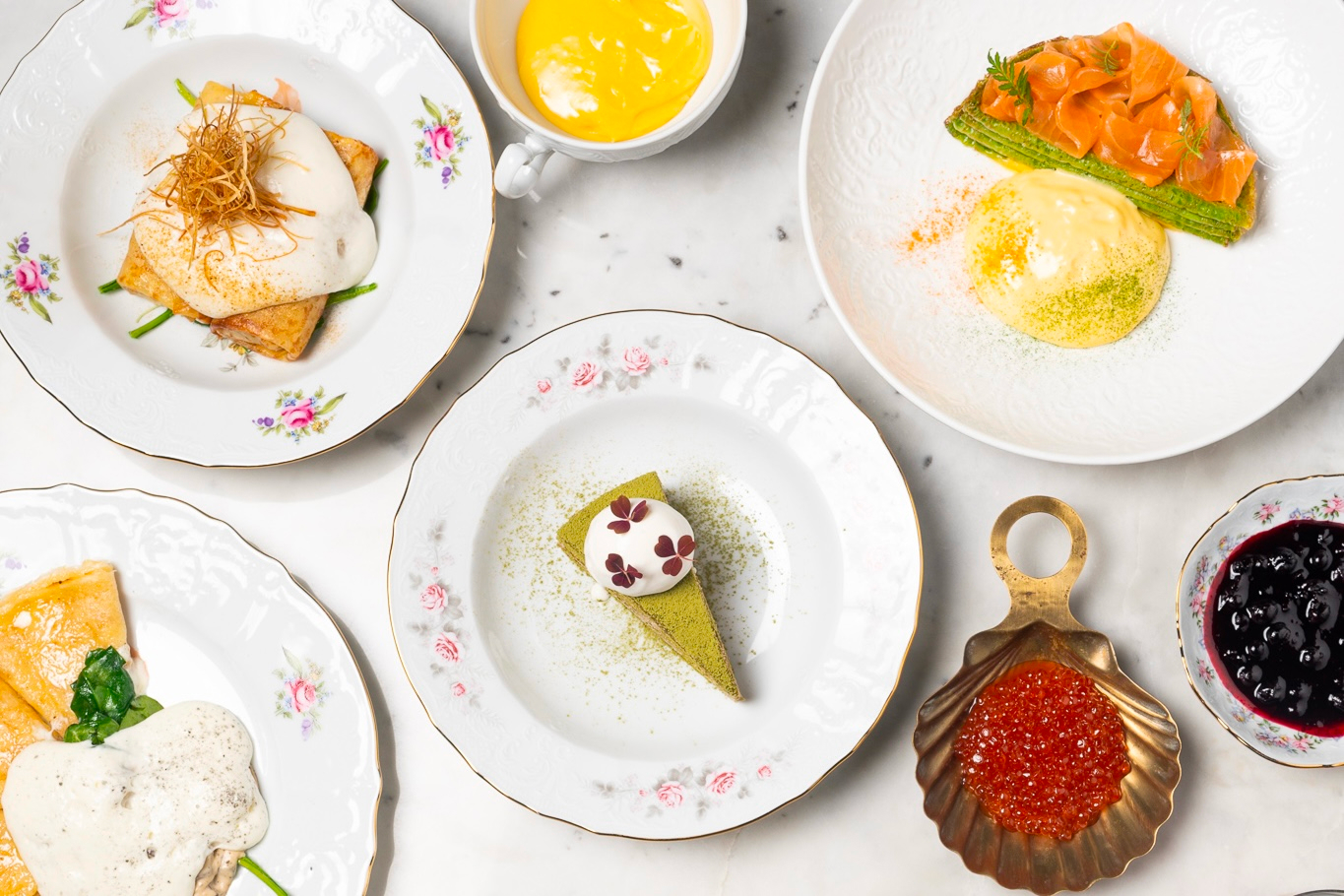 Креп-сюзетт с морошкой и блины с крабом: 15 самых интересных предложений на Масленицу в Москве (фото 18)