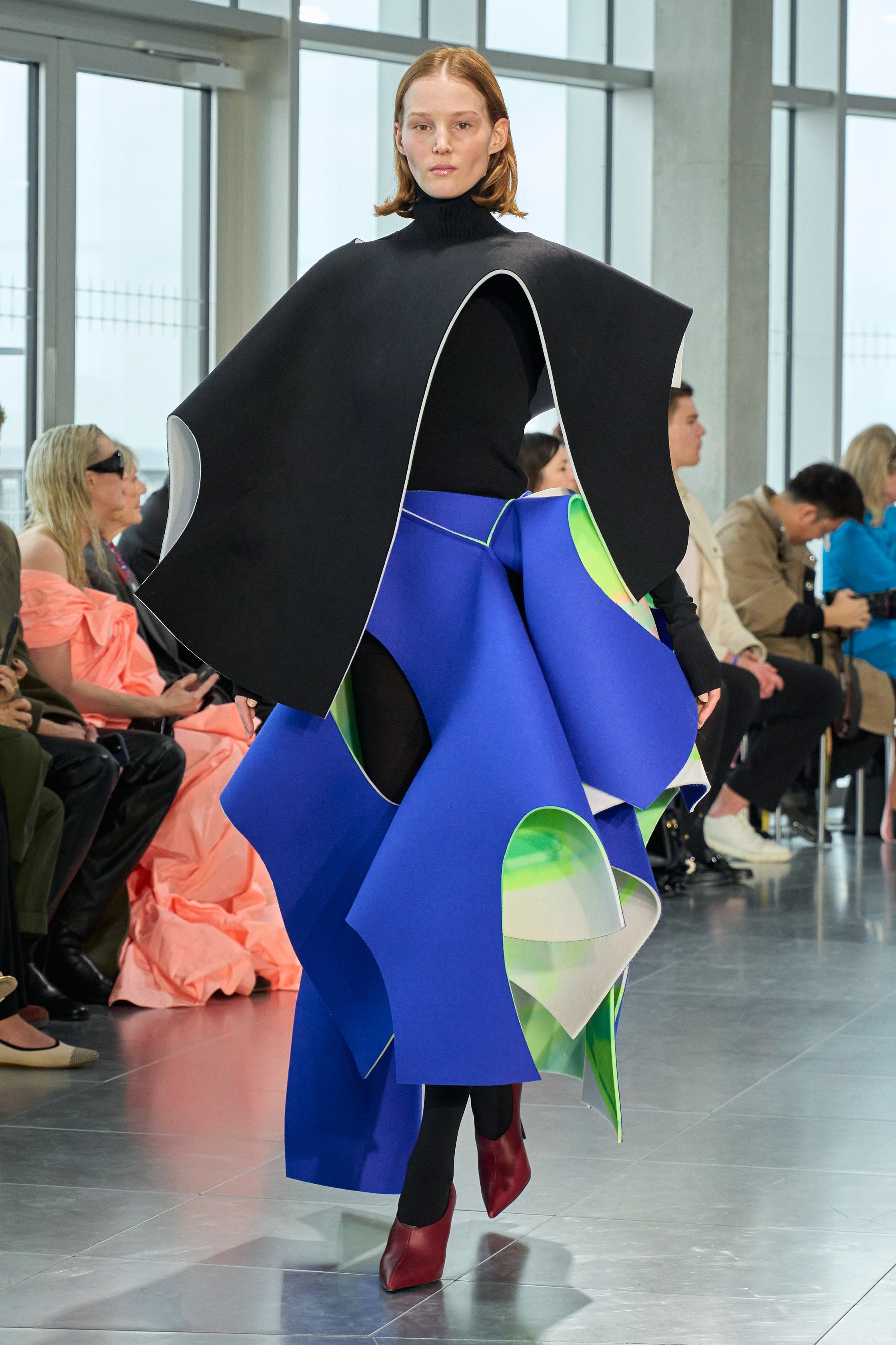 Girls power. Чем запомнилась Неделя моды в Лондоне осень-зима 2025 (фото 27)