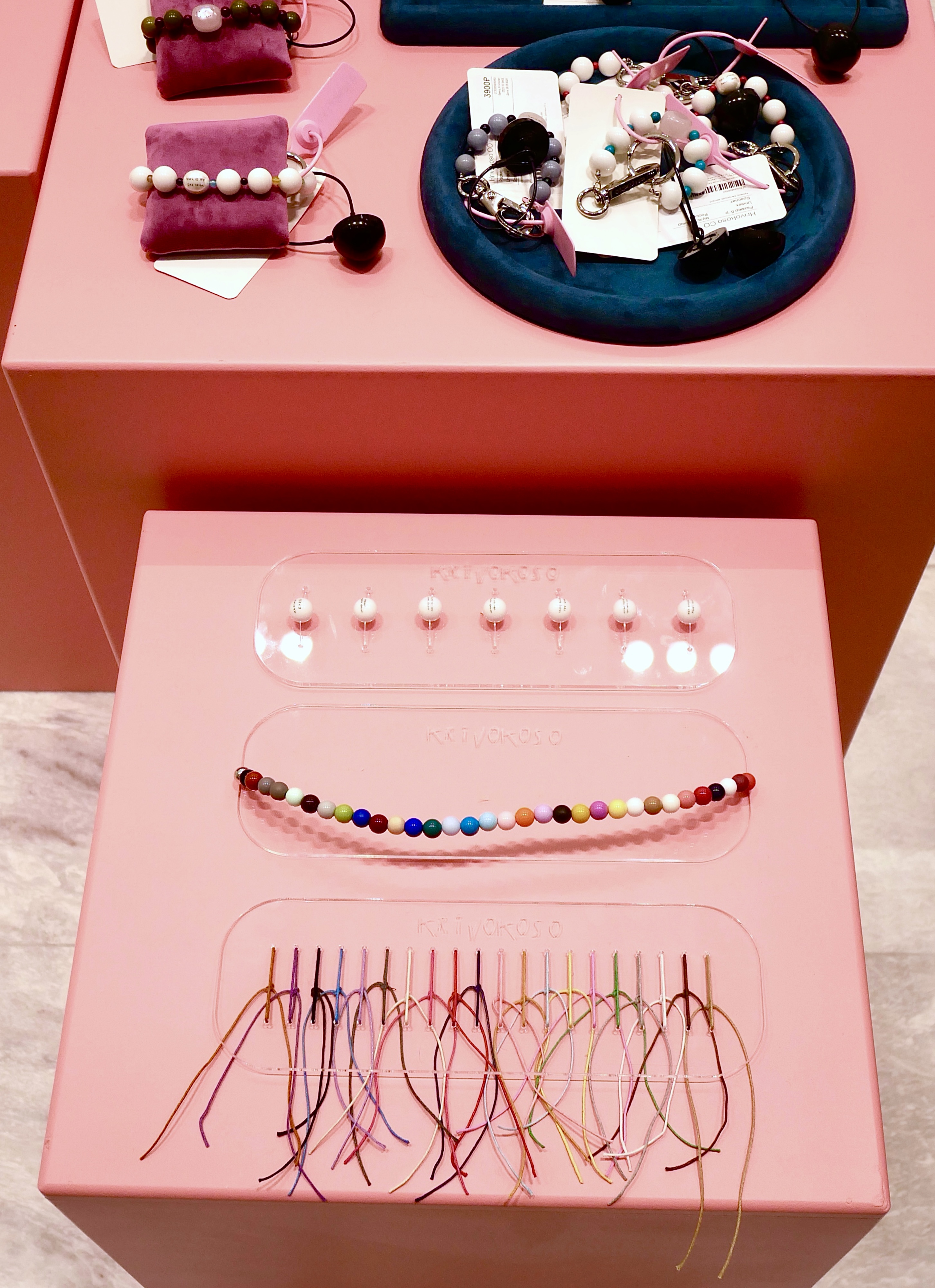 Бренд Krivokoso открыл поп-ап в «Цветном» (фото 4)