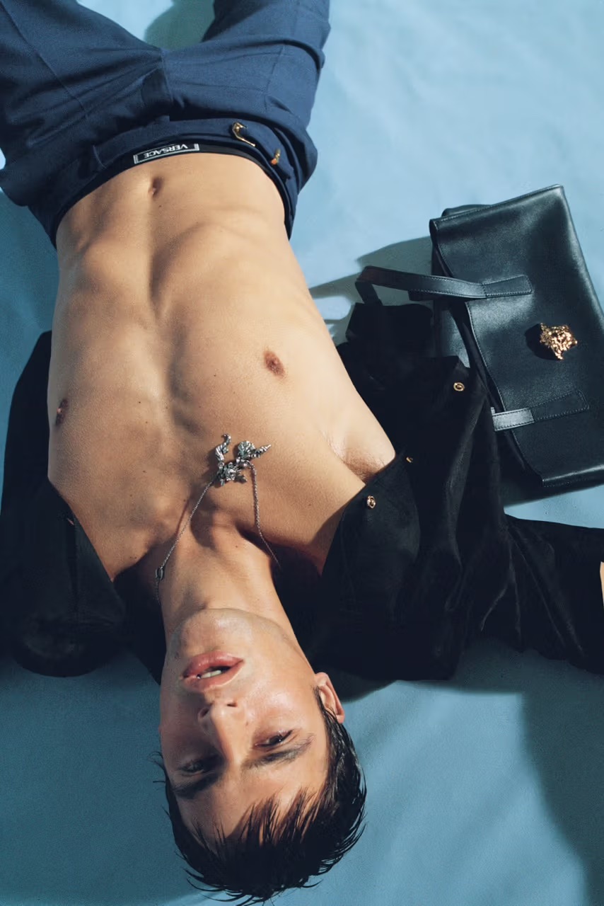 Versace показал новую летнюю коллекцию La Vacanza (фото 3)