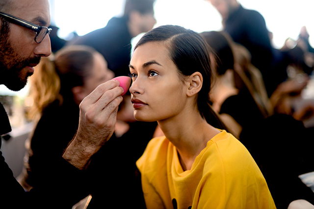 Backstage показа Delpozo, осень-зима 2015 (фото 5)