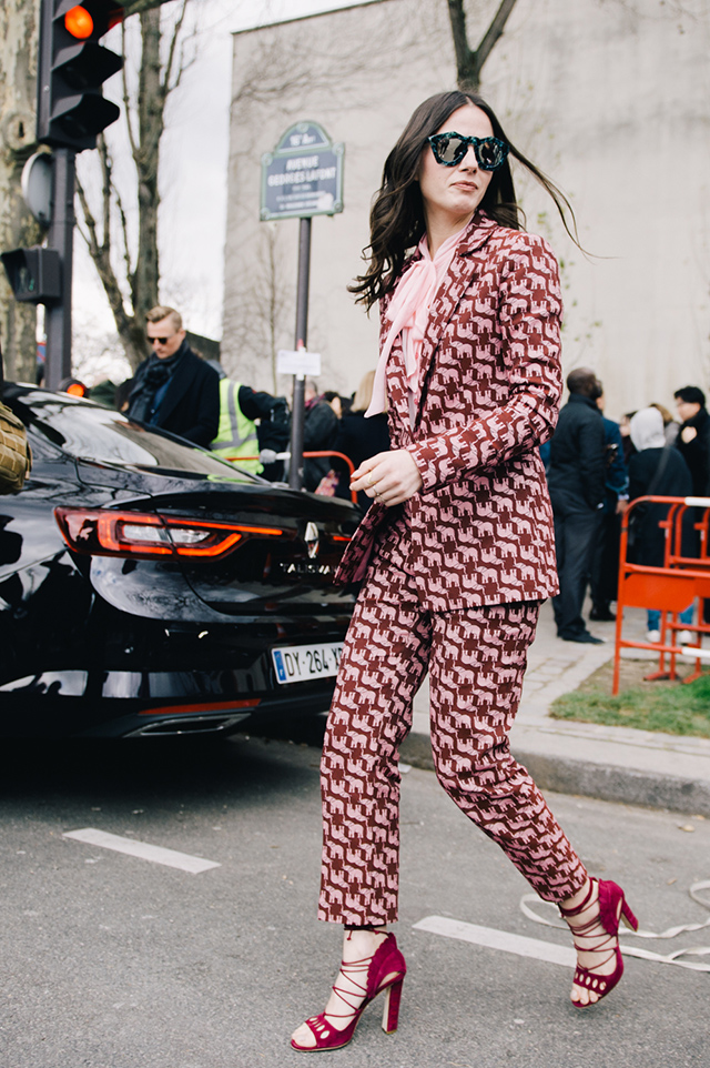 Неделя моды в Париже, осень-зима 2016: street style. Часть 6 (фото 10)