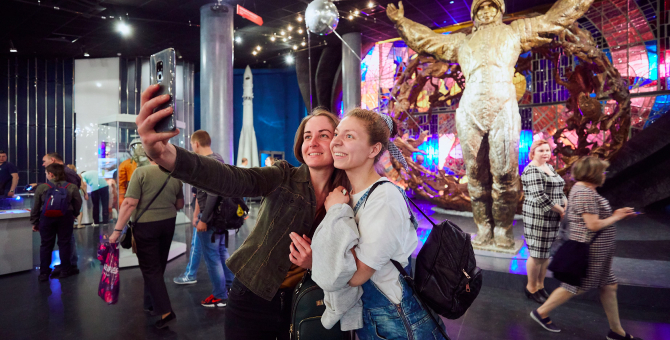 Абонентов Tele2 ждут специальные предложения на московской «Ночи в музее»