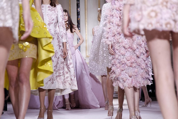 Неделя высокой моды в Париже: Giambattista Valli (фото 3)