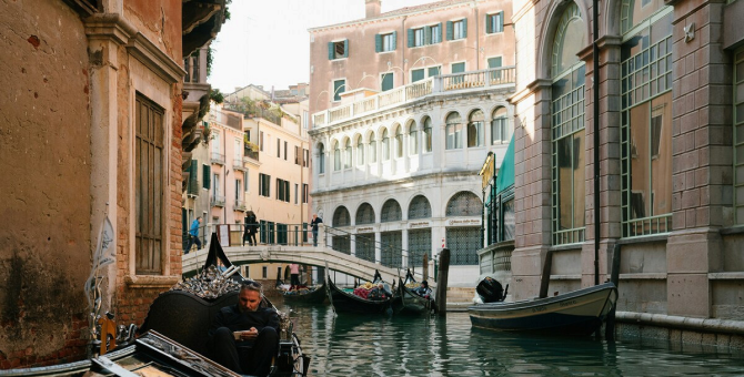 Венеция объявила о вводе новых ограничений для туристов