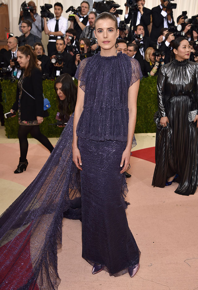 Met Gala — 2016: красная дорожка (фото 62)