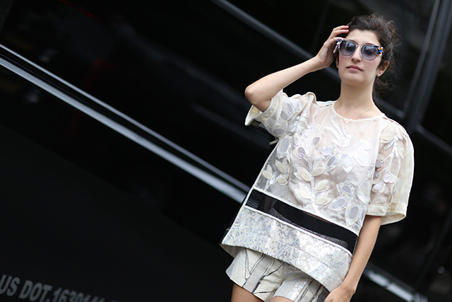 Неделя моды в Нью-Йорке S/S 2015: street style. Часть VI (фото 5)