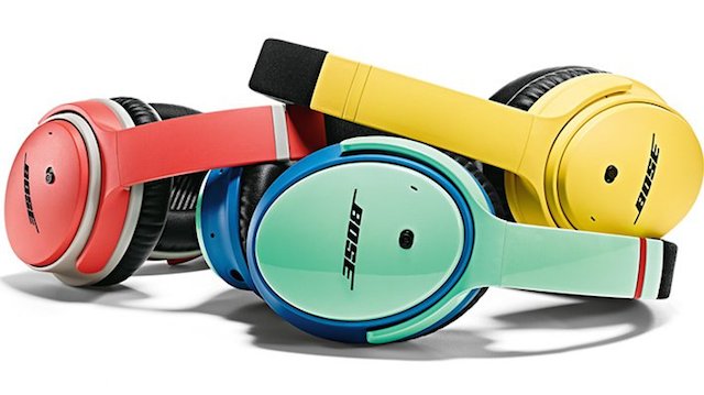 Радужные наушники Bose QuietComfort 25 (фото 1)