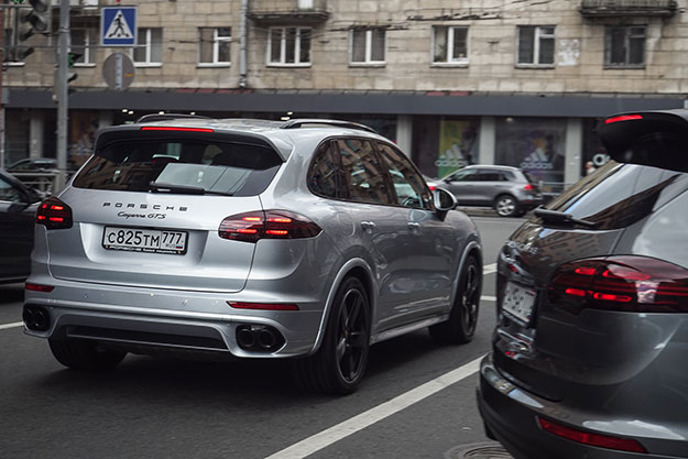 Выходные в Петербурге вместе с Porsche Cayenne (фото 14)