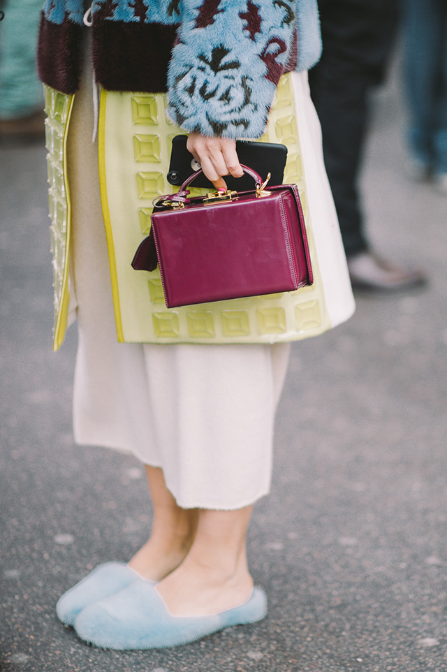 Неделя высокой моды в Париже, весна 2016: street style. Часть 3 (фото 5)