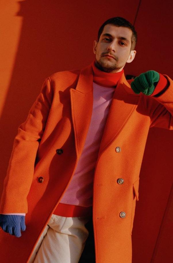 Как носить яркие цвета осенью? Показывают стилисты в съемке BURO. и United Colors of Benetton (фото 9)