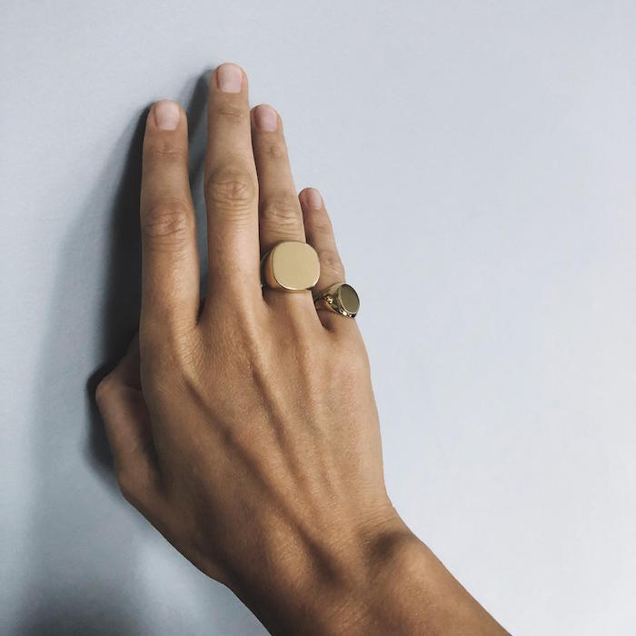 Любимые вещи: стилист Лилит Рашоян — об украшениях, которые носит, не снимая (фото 4)