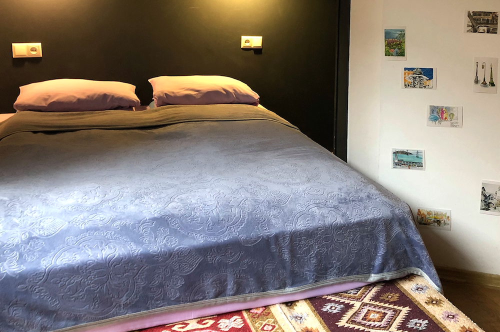 Как начать свое дело в Грузии, часть 2: цветочный магазин, социальный бизнес, снова хостел и свадебное агентство (фото 12)