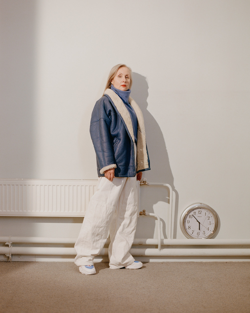 «Мне ближе роль арт-объекта». Что думают о моде, возрасте и себе женщины после 50-ти (фото 7)