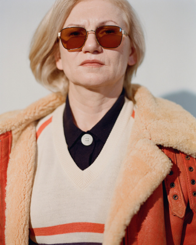 «Мне ближе роль арт-объекта». Что думают о моде, возрасте и себе женщины после 50-ти (фото 8)