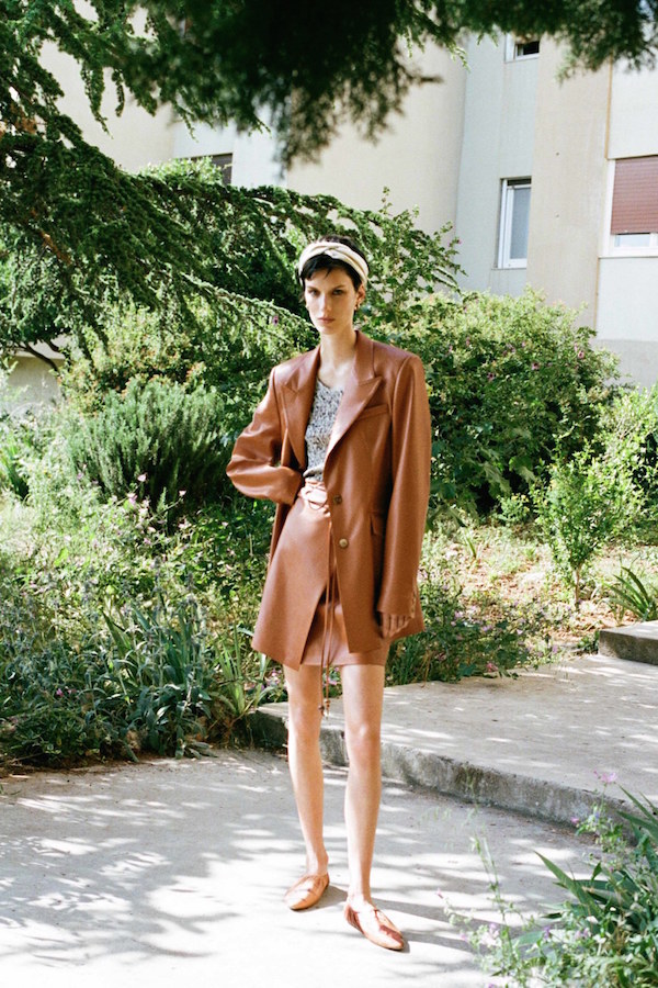 Драпировка и трикотаж в рубчик: 5 сверхактуальных фактур сезона весна-лето 2020 (фото 19)