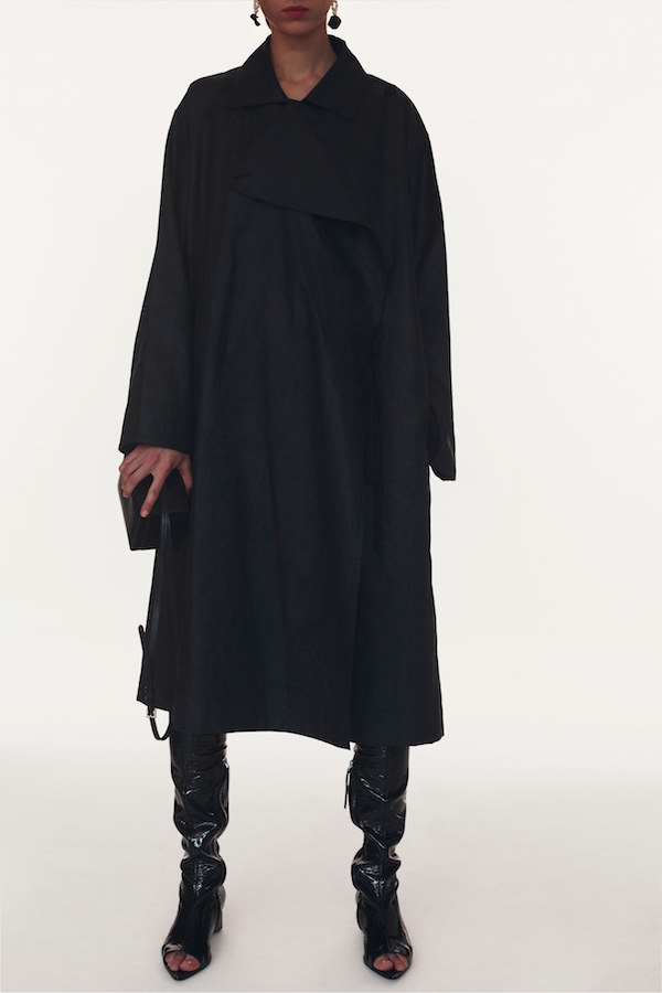 Драпировка и трикотаж в рубчик: 5 сверхактуальных фактур сезона весна-лето 2020 (фото 13)