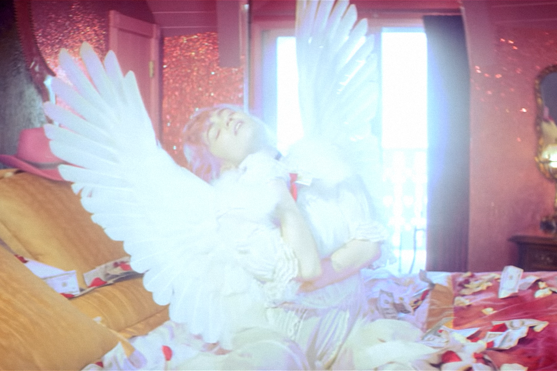 «Сделать глобальное потепление снова веселым»: как Grimes изменила поп-музыку и какие задачи она ставит новым альбомом «Miss Anthropocene» (фото 4)