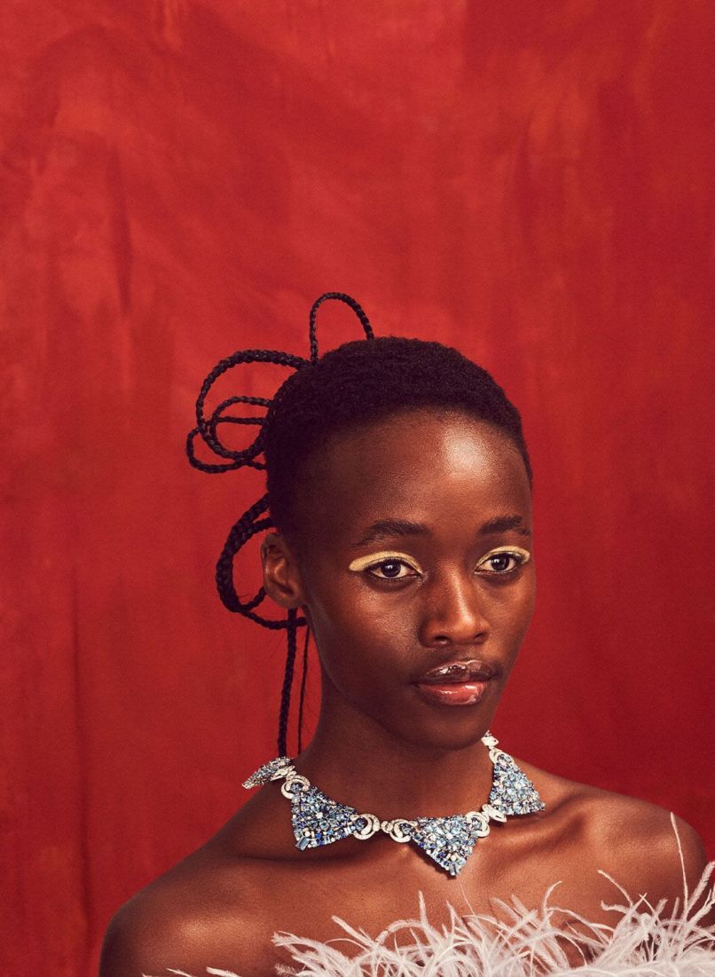 Растет потребность в красоте? Посмотрите на главные ювелирные украшения сезона (фото 11)