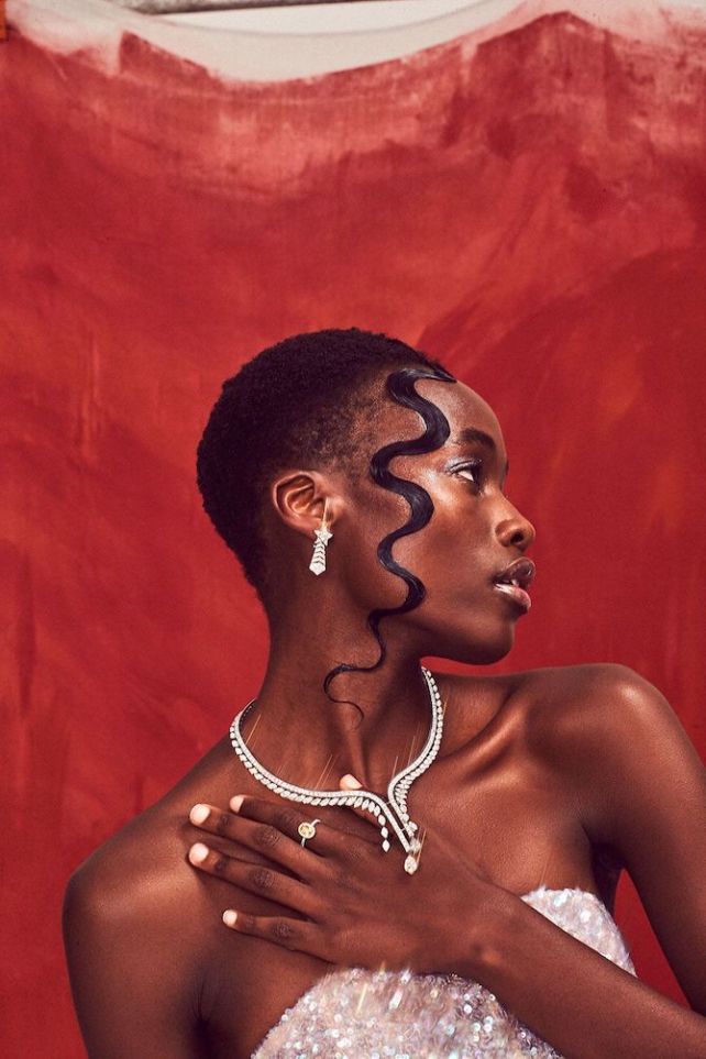 Растет потребность в красоте? Посмотрите на главные ювелирные украшения сезона (фото 20)