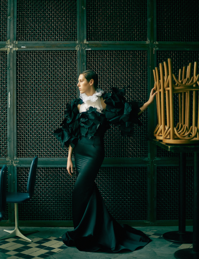 Приехала дива: Ирина Горбачева — о любимых дизайнерах, роли в «Алисе» и карантине (фото 2)