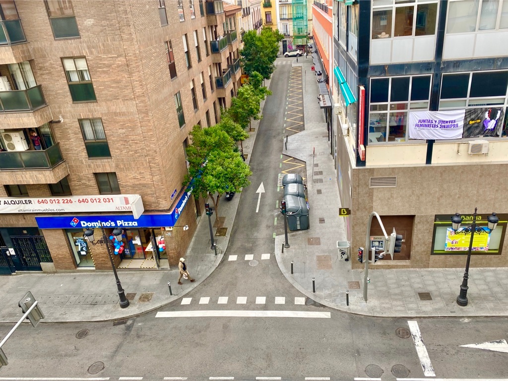 Коронавирус в Испании: самый жесткий карантин в Европе и первые послабления в начале мая (фото 7)