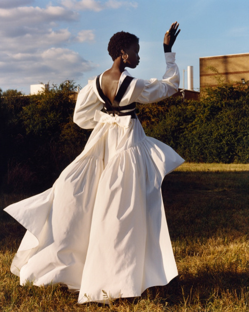 Пригороды и мужчины в платьях: 10 эффектных рекламных кампаний сезона осень-зима 2020 (фото 5)