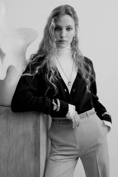 Пальто-рубашка, трикотажное платье и другие мегахиты сезона осень-зима 2020 (фото 19)