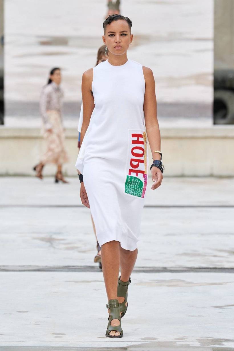 Арт + фэшн — тренд непоколебимый. Вот 5 художников, о которых мы узнали из коллекций весна-лето 2021 (фото 2)