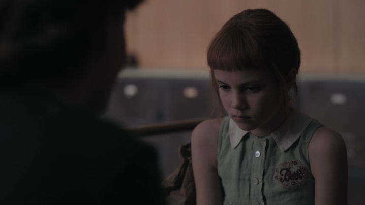 Костюмы в сериале «Ход королевы». Как красиво побеждать в шахматных турнирах (фото 3)