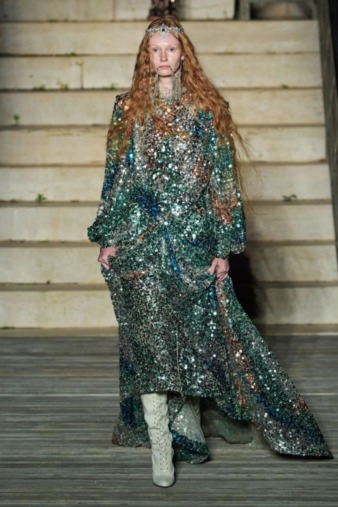 Космогония. Что Алессандро Микеле зашифровал в коллекции Gucci resort 2023 (фото 4)