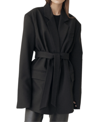 Женщины-предпринимательницы рассказывают о любимых костюмах — для встреч с инвесторами и просто для души (фото 13)