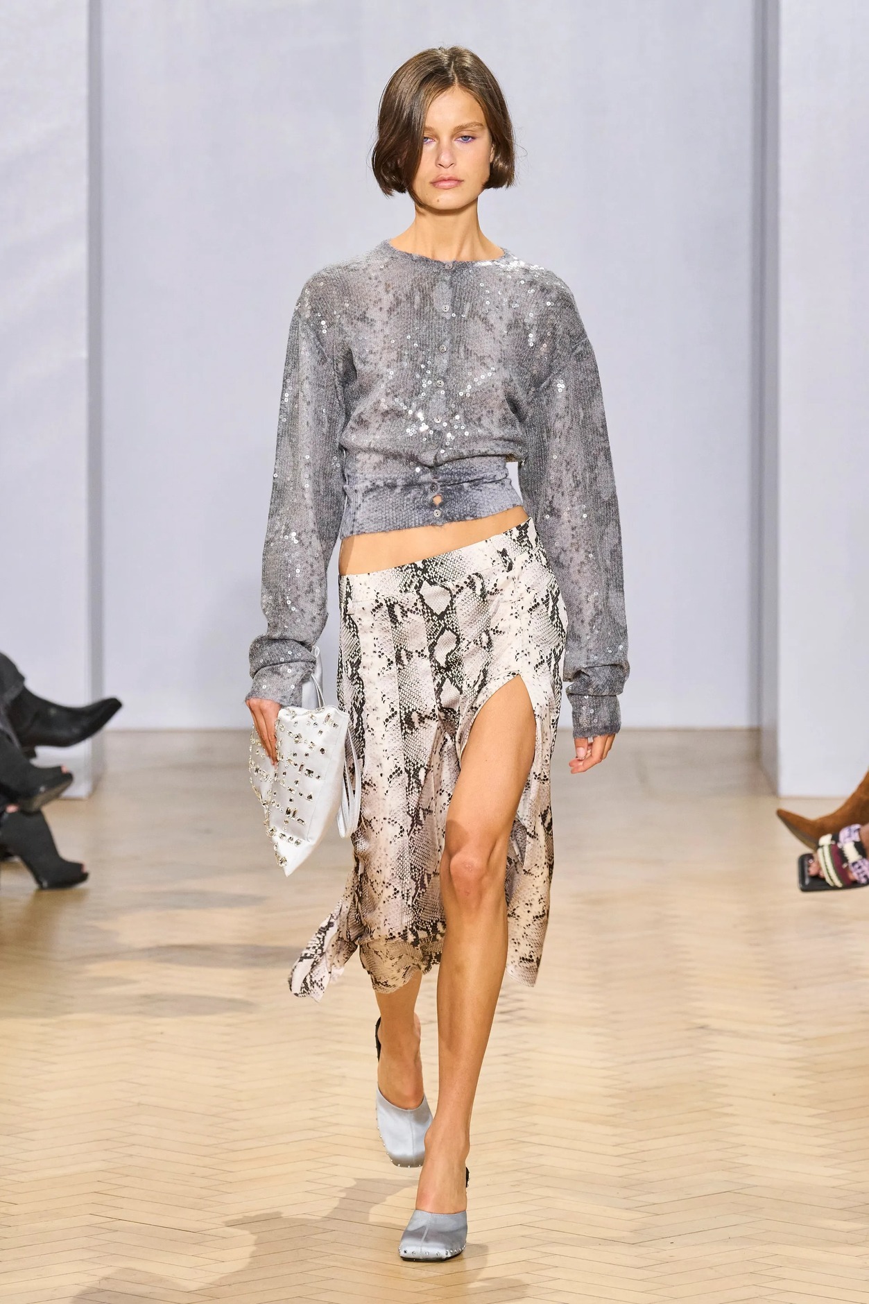 Главные тенденции Недель моды весна-лето 2023 (фото 52)