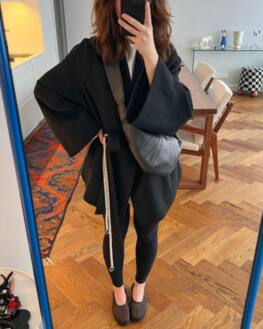 Шарфы-сосиски и гребни для волос: подробный гид по обвесу на сумки (фото 26)