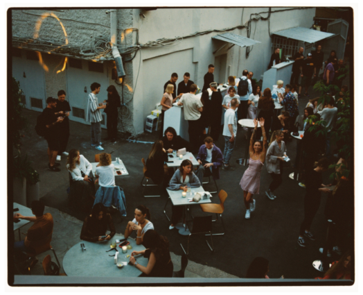 Где лучшие тусовки — во дворе Soma: что нужно знать о нашумевшем проекте на «Трубной» (фото 37)