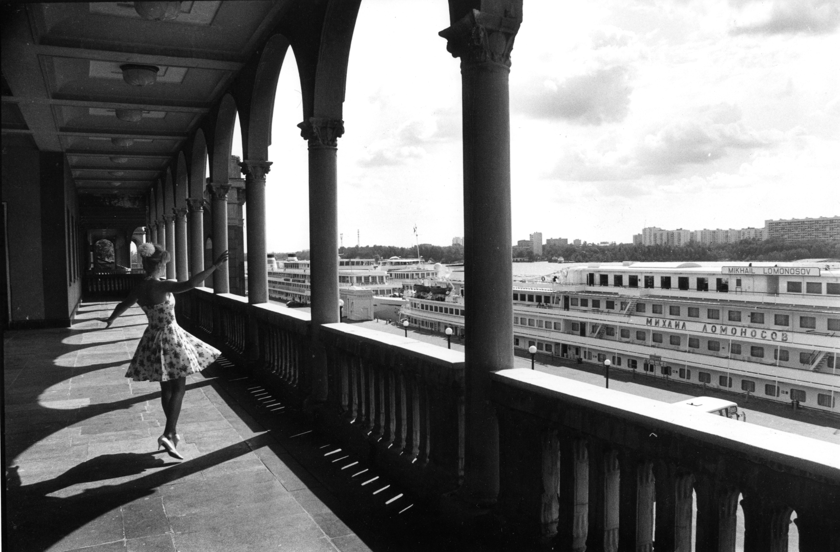 «Город сказка»: какой видят Москву фотографы Сергей Борисов и Михаил Розанов (фото 9)