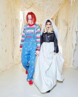 Барби Кайли Дженнер и принцесса Кайл Маклоклен: образы звезд на Хэллоуин с 2000 по 2025 год (фото 96)