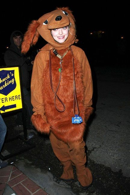 Барби Кайли Дженнер и принцесса Кайл Маклоклен: образы звезд на Хэллоуин с 2000 по 2025 год (фото 30)