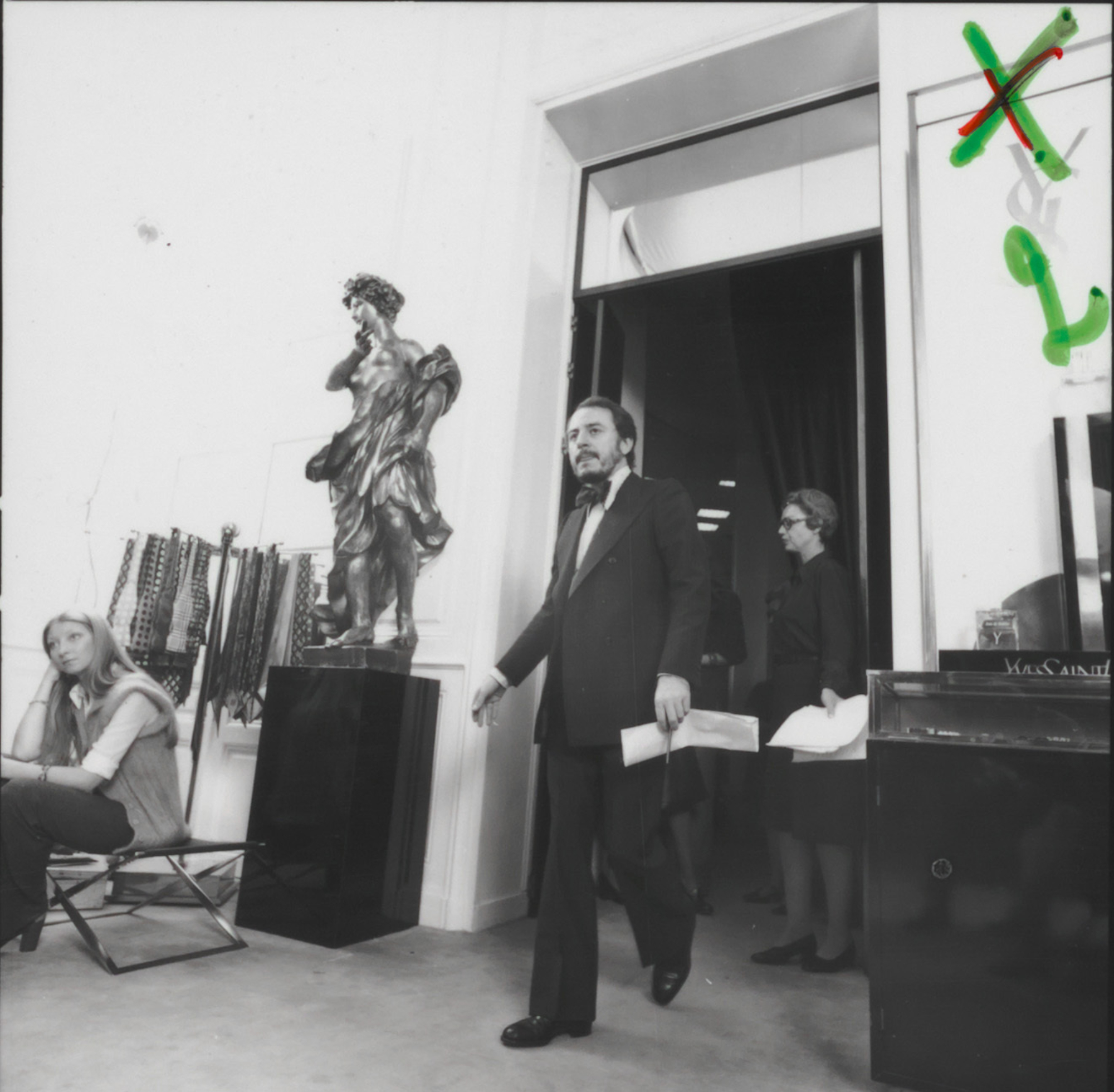 «Он уверял всех, что ничего в моде не смыслит»: 12 фактов о Пьере Берже (фото 15)