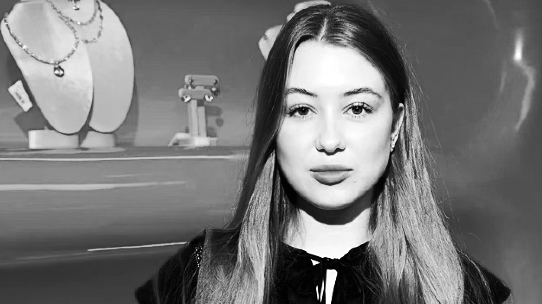 Пустые банки. Бьютиголики — о любимых средствах уходящего года (фото 11)