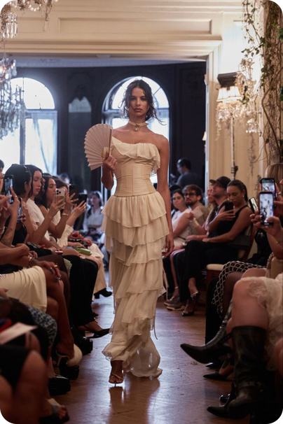 Спелая вишня, Медуза Горгона и принцесса в доспехах: что предсказывает Pinterest на 2025 год (фото 17)