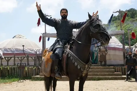 Со страниц истории — на ваши экраны: как создаются хитовые турецкие саги (фото 154)