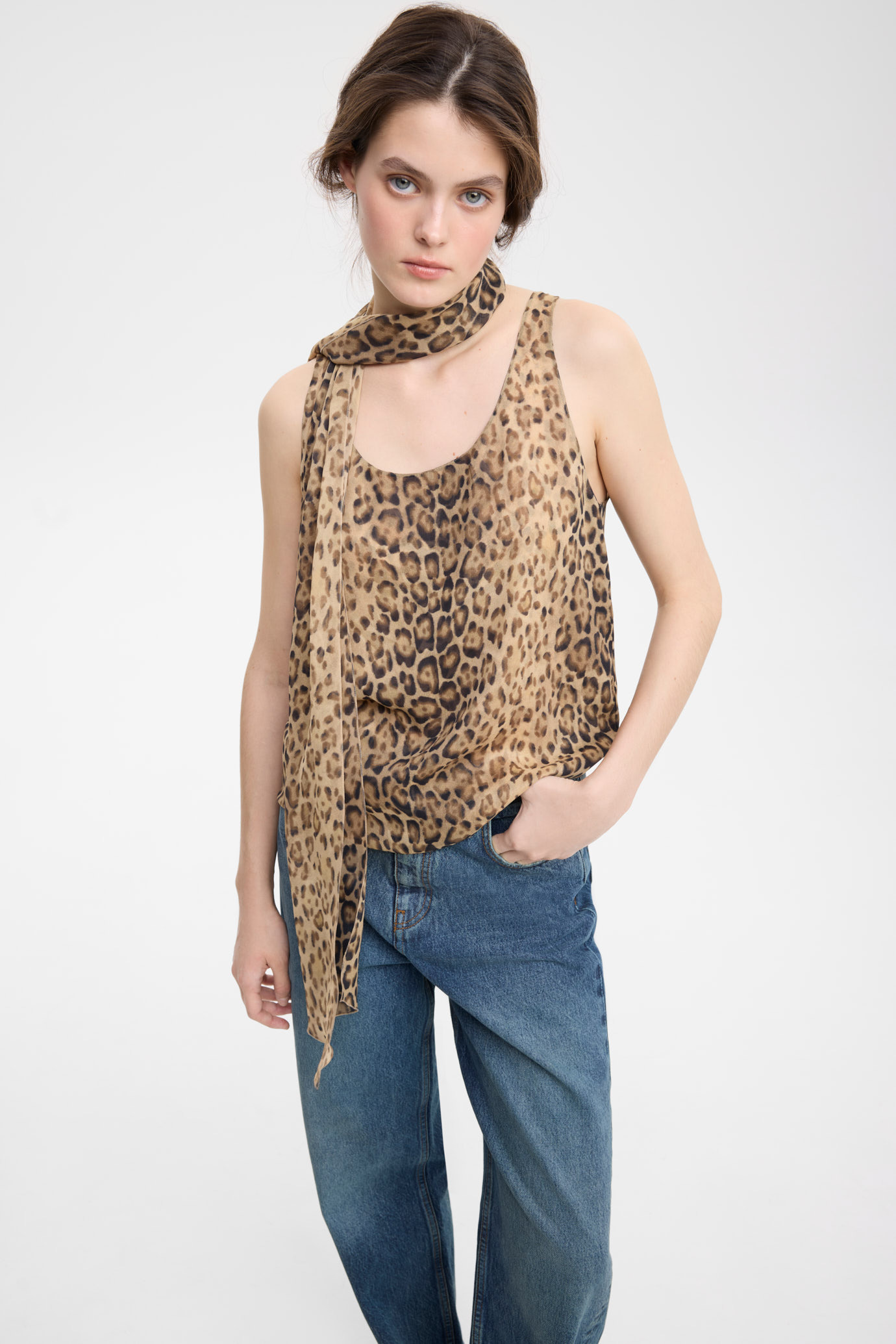 Хищники в городе. Классные леопардовые вещи — выбор BURO. (фото 34)