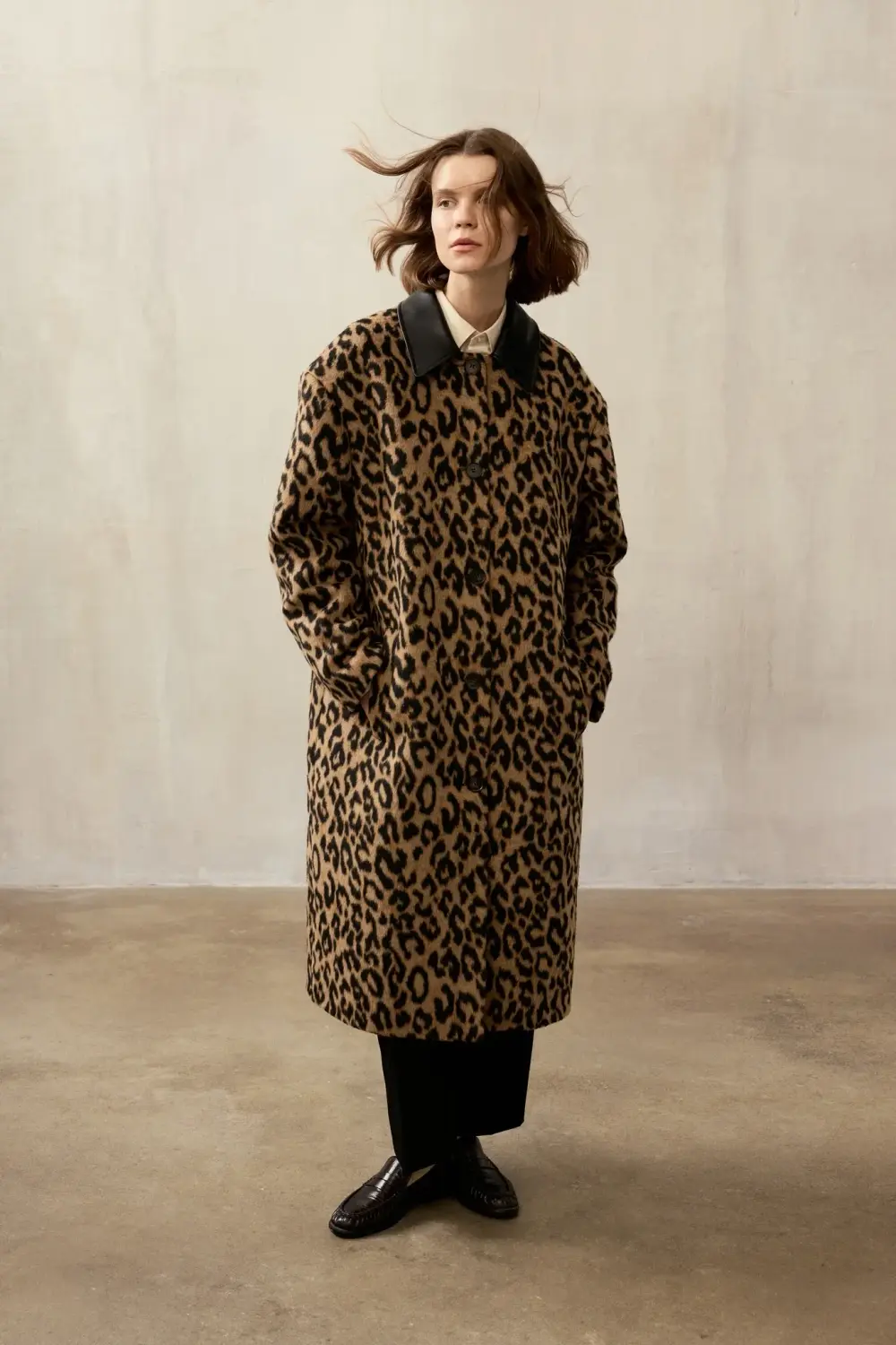 Хищники в городе. Классные леопардовые вещи — выбор BURO. (фото 41)