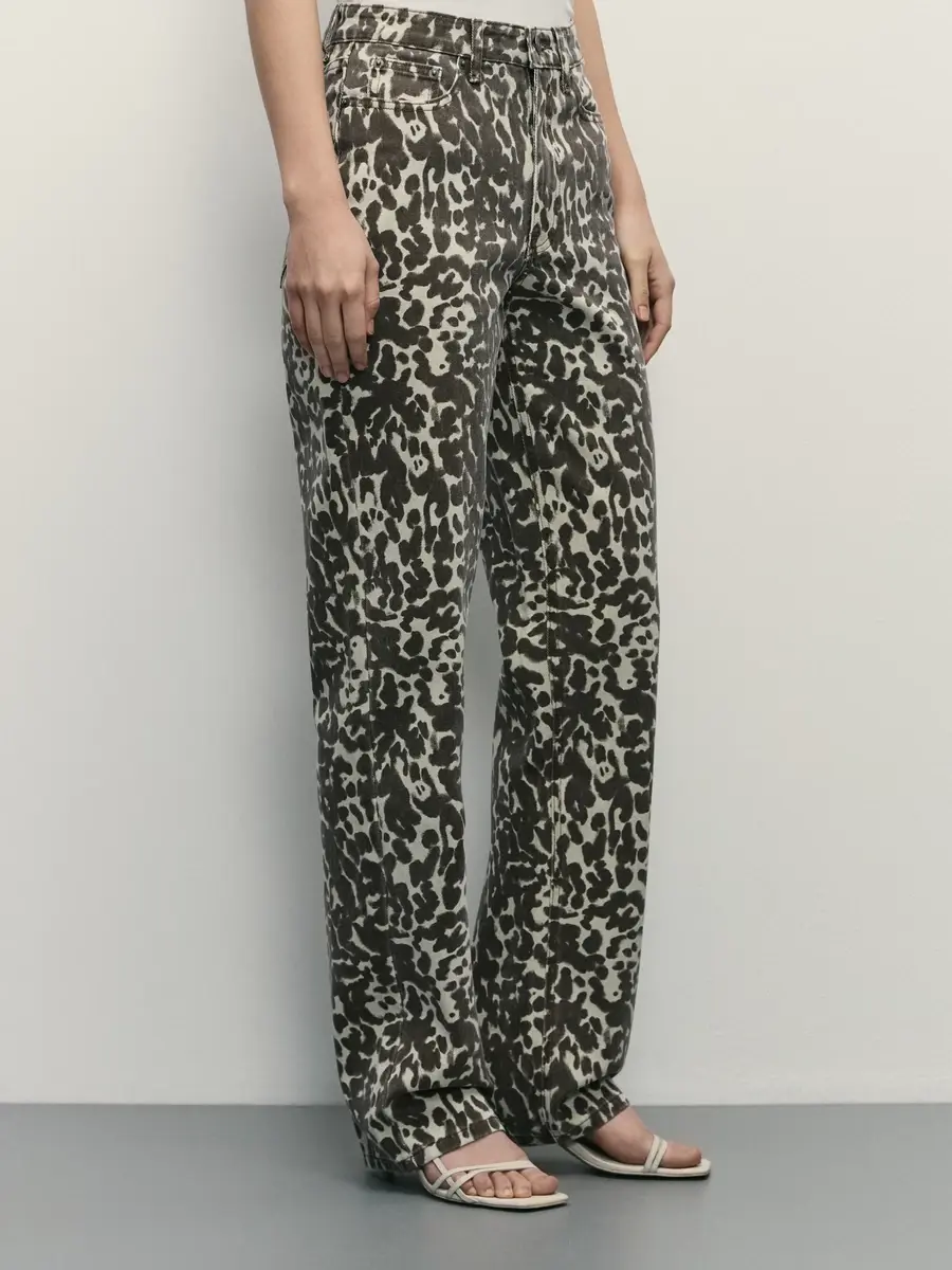 Хищники в городе. Классные леопардовые вещи — выбор BURO. (фото 39)