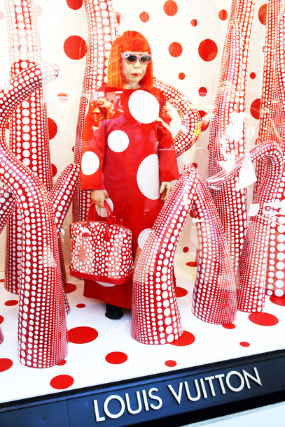 (Дис)пропорции и шоу как высказывание. Что общего у Мартина Маржелы и Марка Джейкобса (фото 22)