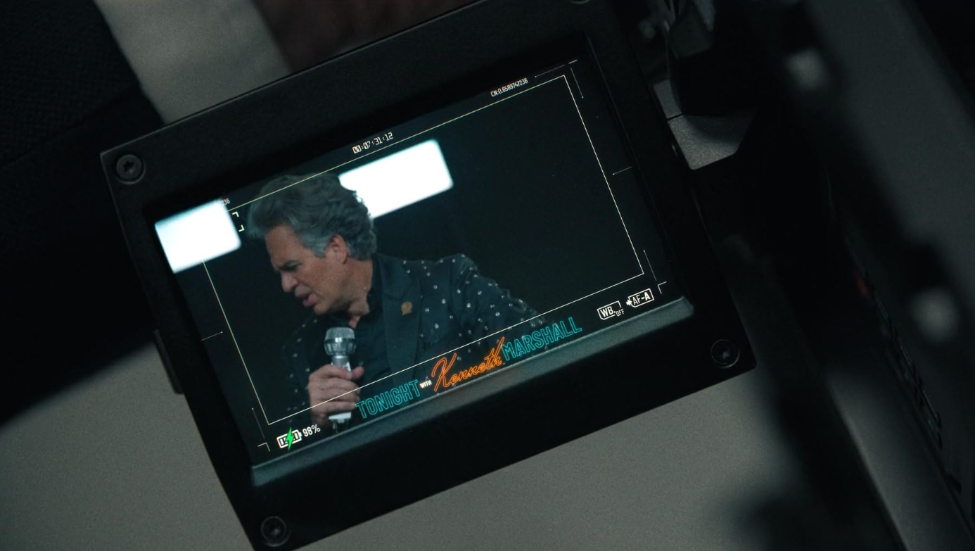 Ценность каждой жизни, колонизаторство и власть в руках идиотов: о чем размышляет Пон Джун-хо в фильме «Микки 17» (фото 24)