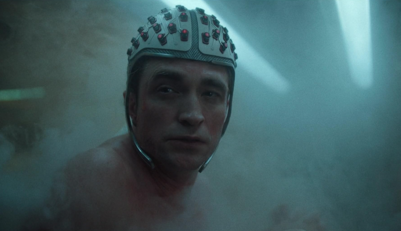 Ценность каждой жизни, колонизаторство и власть в руках идиотов: о чем размышляет Пон Джун-хо в фильме «Микки 17» (фото 6)