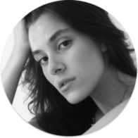 Новости салонов и клиник. Фотодинамическая терапия, коррекция фигуры и шлифовка постакне (фото 26)