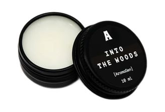 Ноты овощей и флаконы как арт-объекты: главные тренды парфюмерии этого года (фото 9)